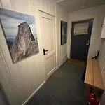 Spacious 2-bedroom - Veslehorn 14 Apartman *